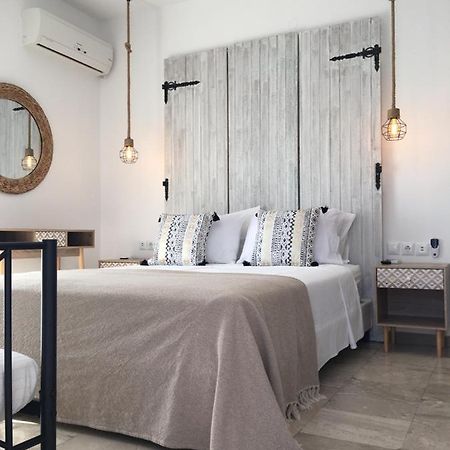 טולון Anastasia Luxury Suites 2 מראה חיצוני תמונה
