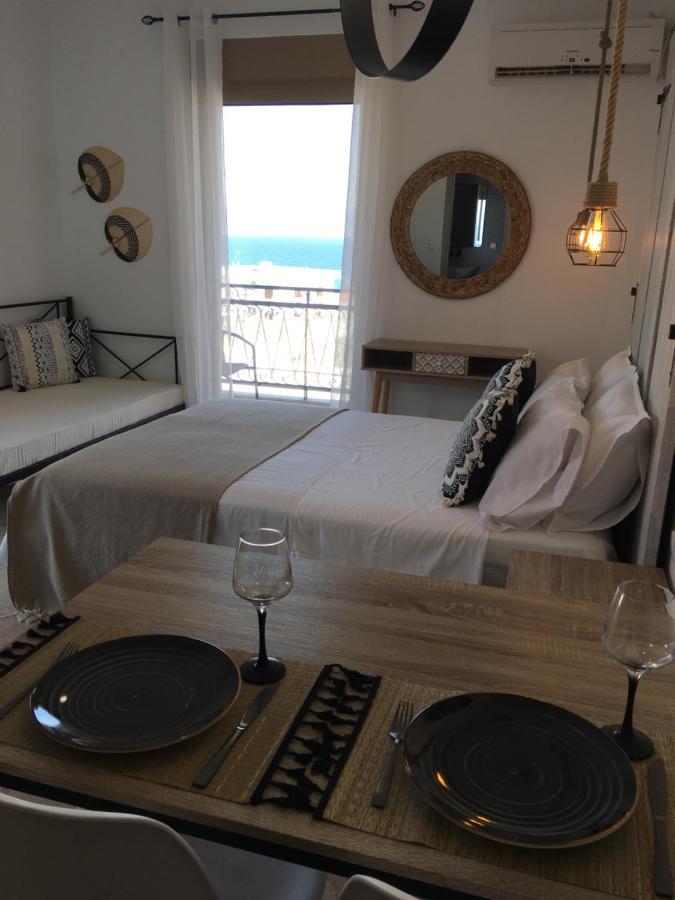 טולון Anastasia Luxury Suites 2 מראה חיצוני תמונה