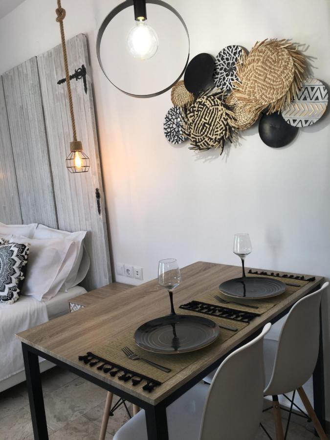 טולון Anastasia Luxury Suites 2 מראה חיצוני תמונה