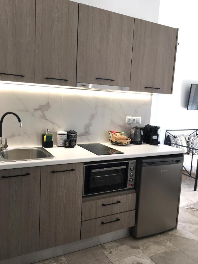 טולון Anastasia Luxury Suites 2 מראה חיצוני תמונה